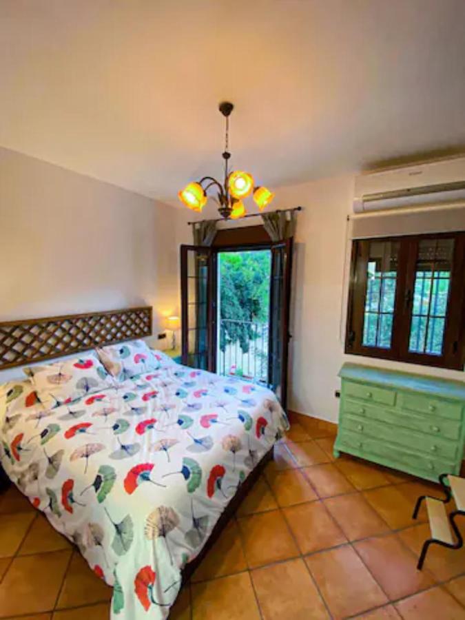Вилла Grazalema - Casita La Calma - Incredible Views, Clima Frio-Calor, Wifi & Private Parking Optional Экстерьер фото