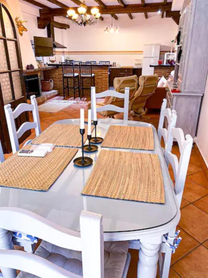 Вилла Grazalema - Casita La Calma - Incredible Views, Clima Frio-Calor, Wifi & Private Parking Optional Экстерьер фото